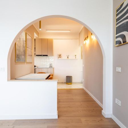 בוקרשט Sunset - Luxury Studio On Calea Victoriei מראה חיצוני תמונה