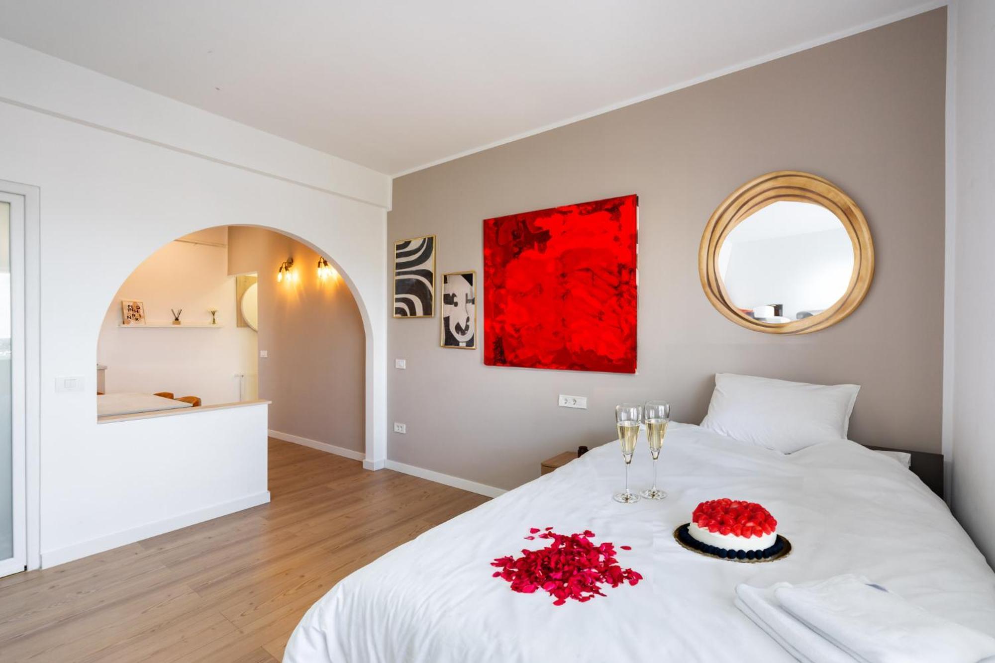 בוקרשט Sunset - Luxury Studio On Calea Victoriei מראה חיצוני תמונה