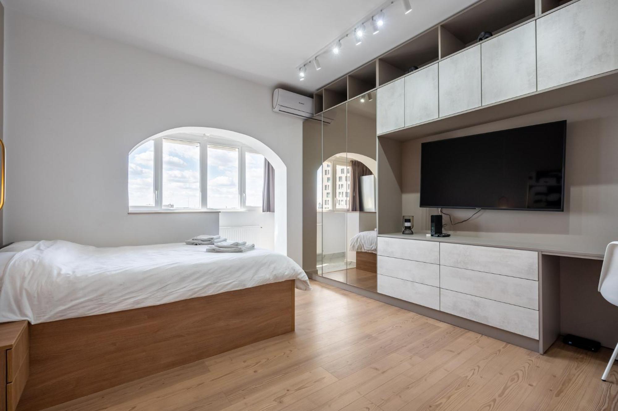 בוקרשט Sunset - Luxury Studio On Calea Victoriei מראה חיצוני תמונה