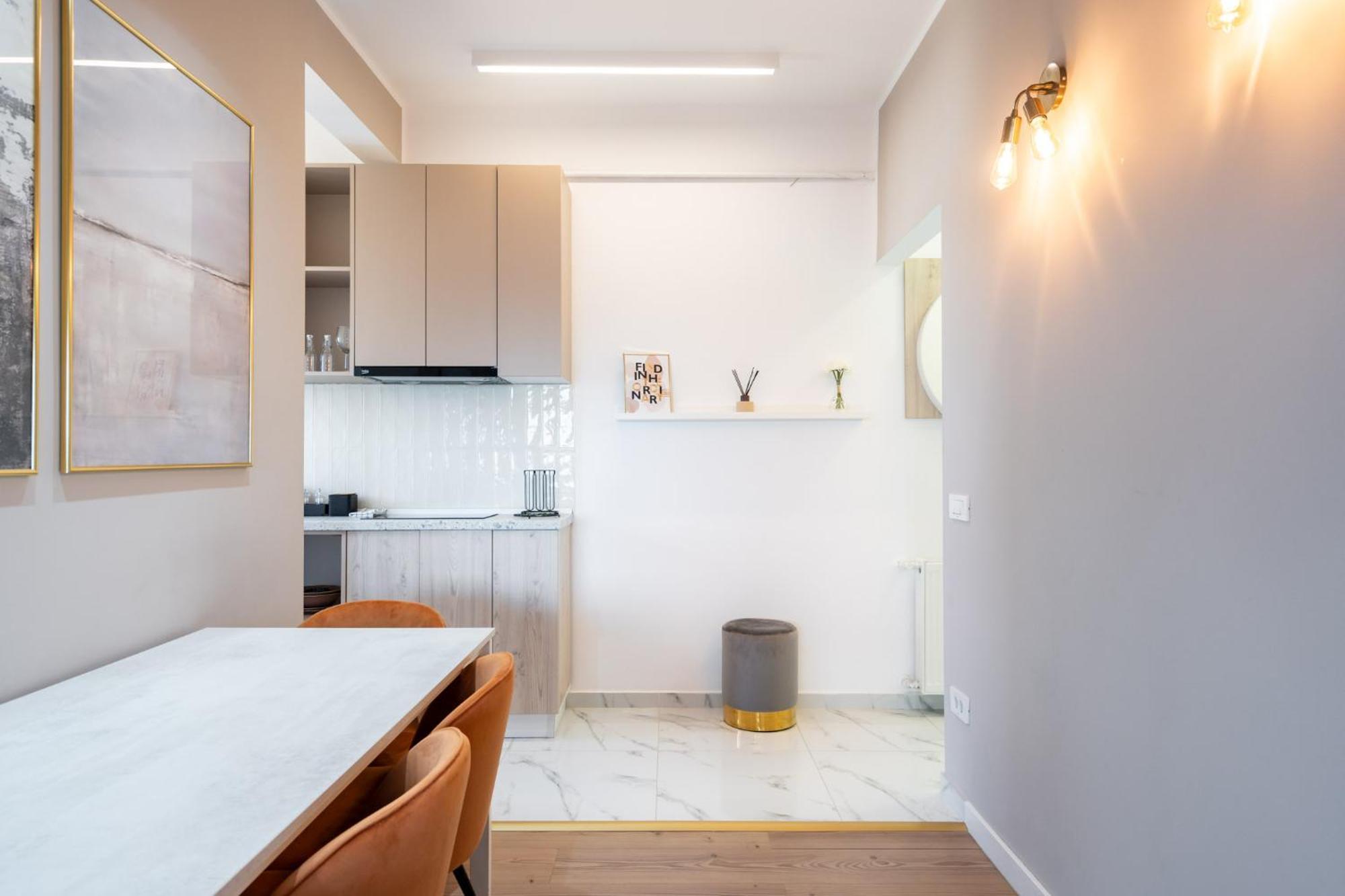 בוקרשט Sunset - Luxury Studio On Calea Victoriei מראה חיצוני תמונה